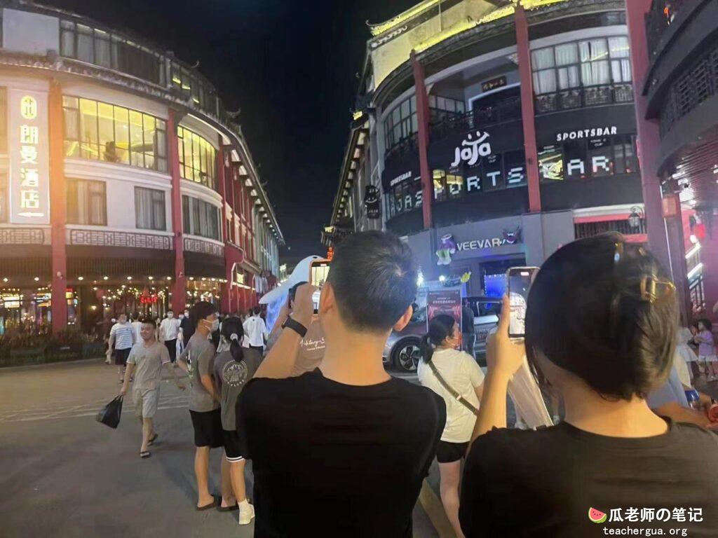 惠州水东街酒店做爱不拉窗帘被围观