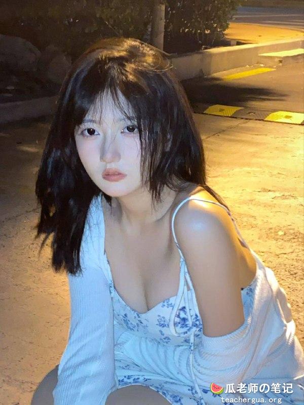 西安 反差婊 林美鑫 金主包养不雅视频