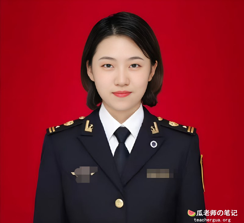 【东北警花张津瑜接班人】大连海事局科员何梅华被金主调教视频曝光 还有工作证件照！！！！